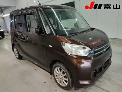 Mitsubishi EK SPACE