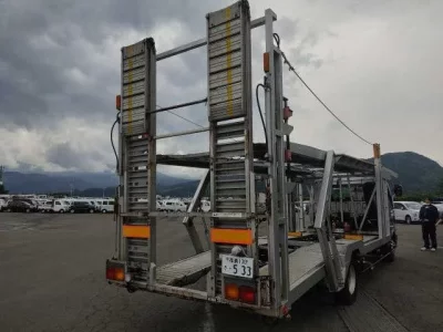 Mitsubishi FUSO FIGHTER