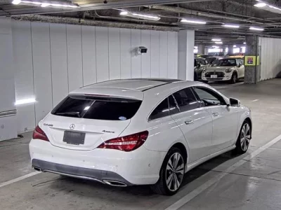 Mercedes-Benz CLA CLASS