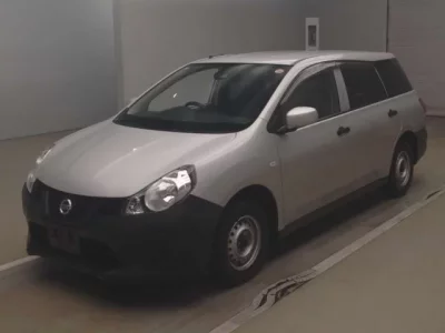 Nissan AD