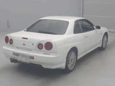 Nissan SKYLINE