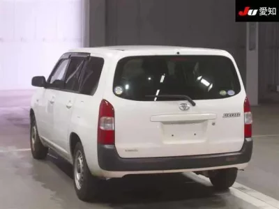 Toyota SUCCEED