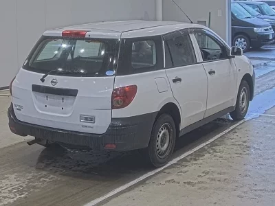 Nissan AD