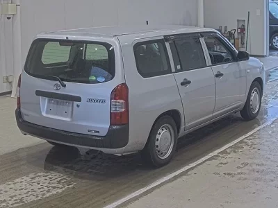 Toyota SUCCEED