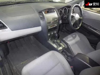 Nissan WINGROAD