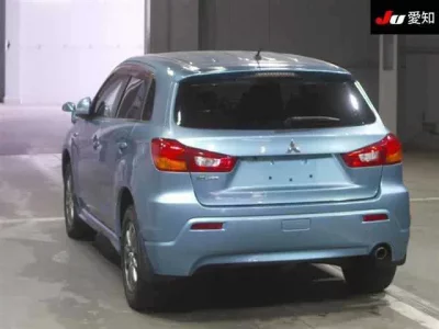 Mitsubishi RVR