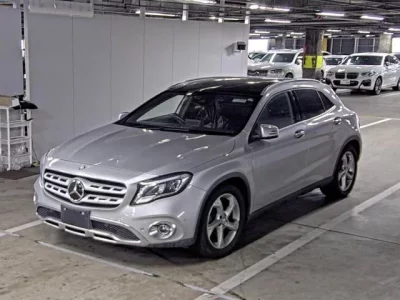 Mercedes-Benz GLA CLASS