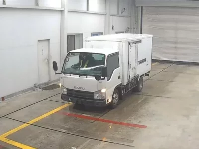 Isuzu ELF