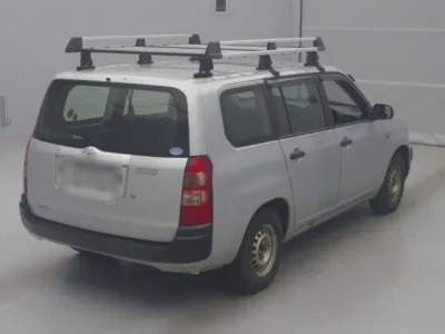 Toyota SUCCEED