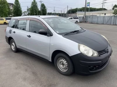 Nissan AD