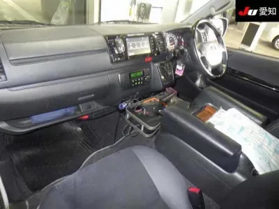 Toyota REGIUS ACE VAN