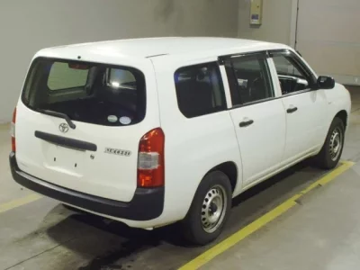 Toyota SUCCEED