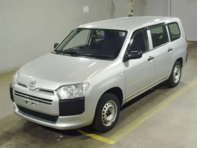 Toyota SUCCEED