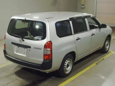 Toyota SUCCEED