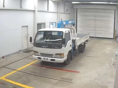 Isuzu ELF