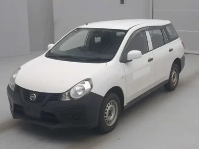 Nissan AD