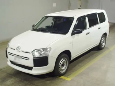 Toyota SUCCEED