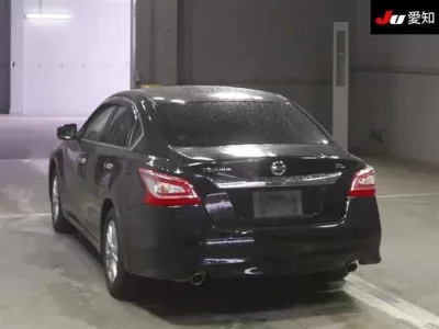 Nissan TEANA