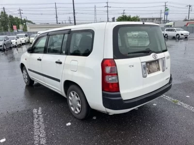 Toyota SUCCEED