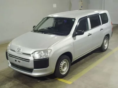 Toyota SUCCEED