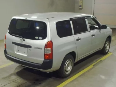 Toyota SUCCEED