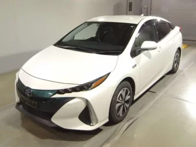 Toyota PRIUS PHV