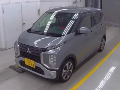 Mitsubishi EK X