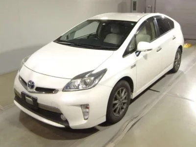 Toyota PRIUS PHV