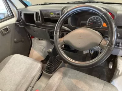 Mitsubishi MINICAB TRUCK