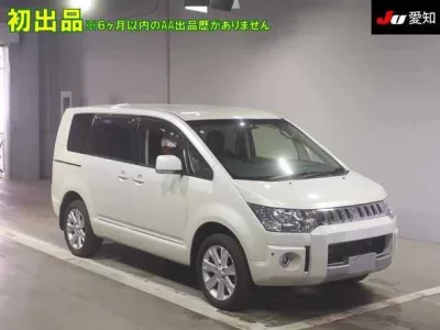 Mitsubishi DELICA D5