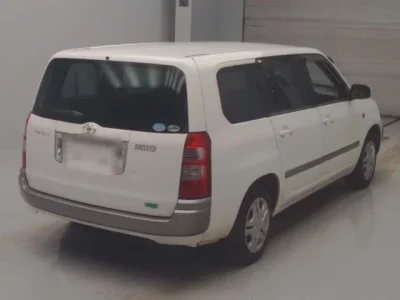 Toyota SUCCEED