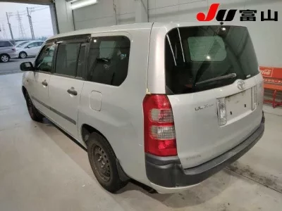 Toyota SUCCEED