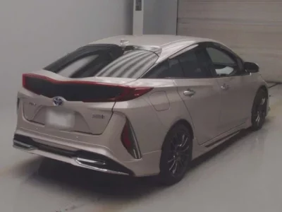 Toyota PRIUS PHV
