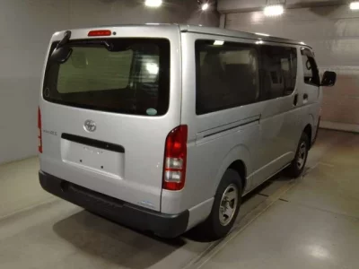 Toyota REGIUS ACE VAN