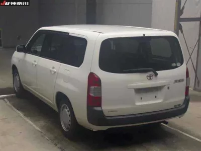 Toyota SUCCEED