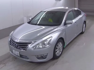 Nissan TEANA