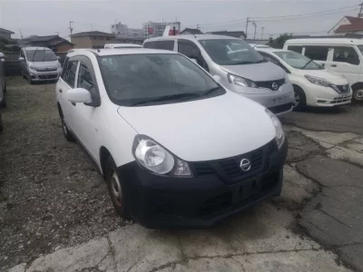 Nissan AD