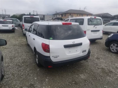 Nissan AD