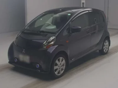 Mitsubishi I