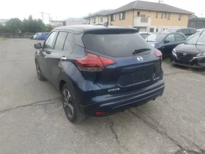 Nissan KIX