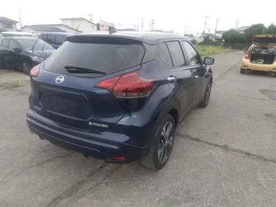 Nissan KIX