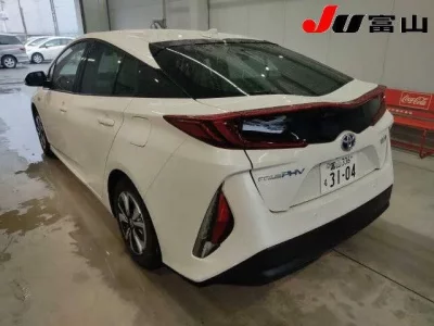 Toyota PRIUS PHV