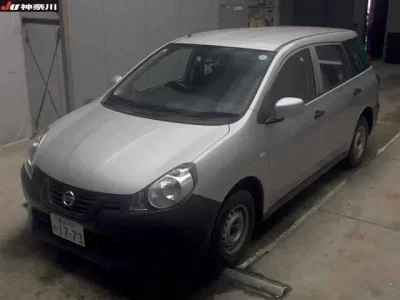 Nissan AD