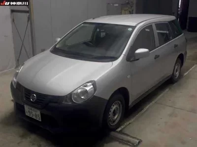 Nissan AD