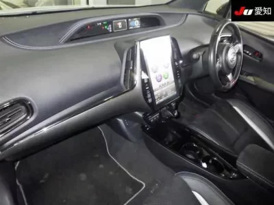 Toyota PRIUS PHV