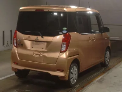 Mitsubishi EK SPACE