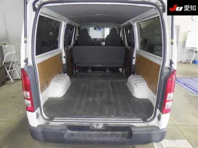 Toyota REGIUS ACE VAN