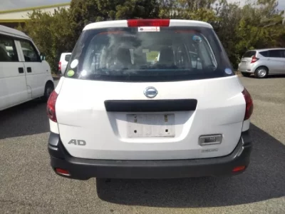 Nissan AD