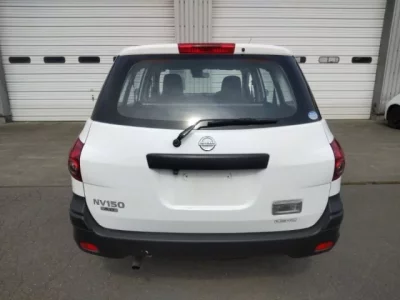 Nissan AD