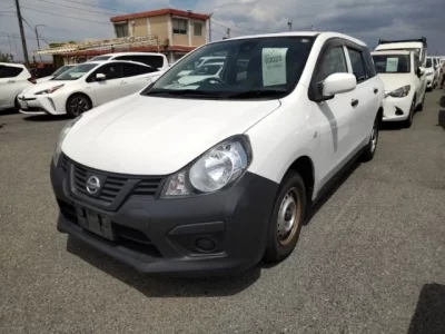 Nissan AD